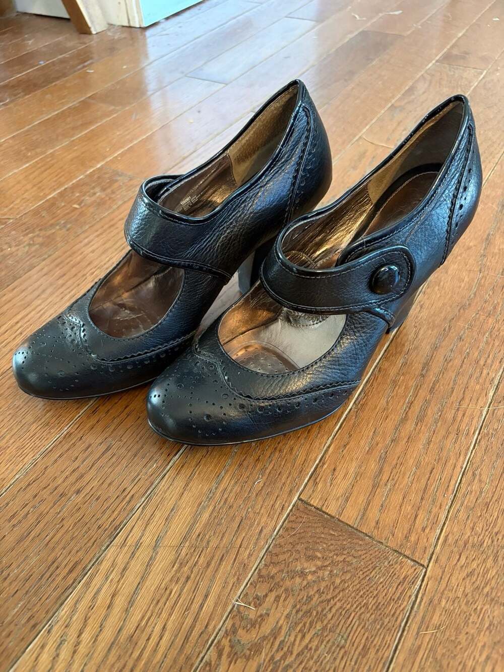 Sofft Black Leather Mary Jane Heels with Buckle Strap